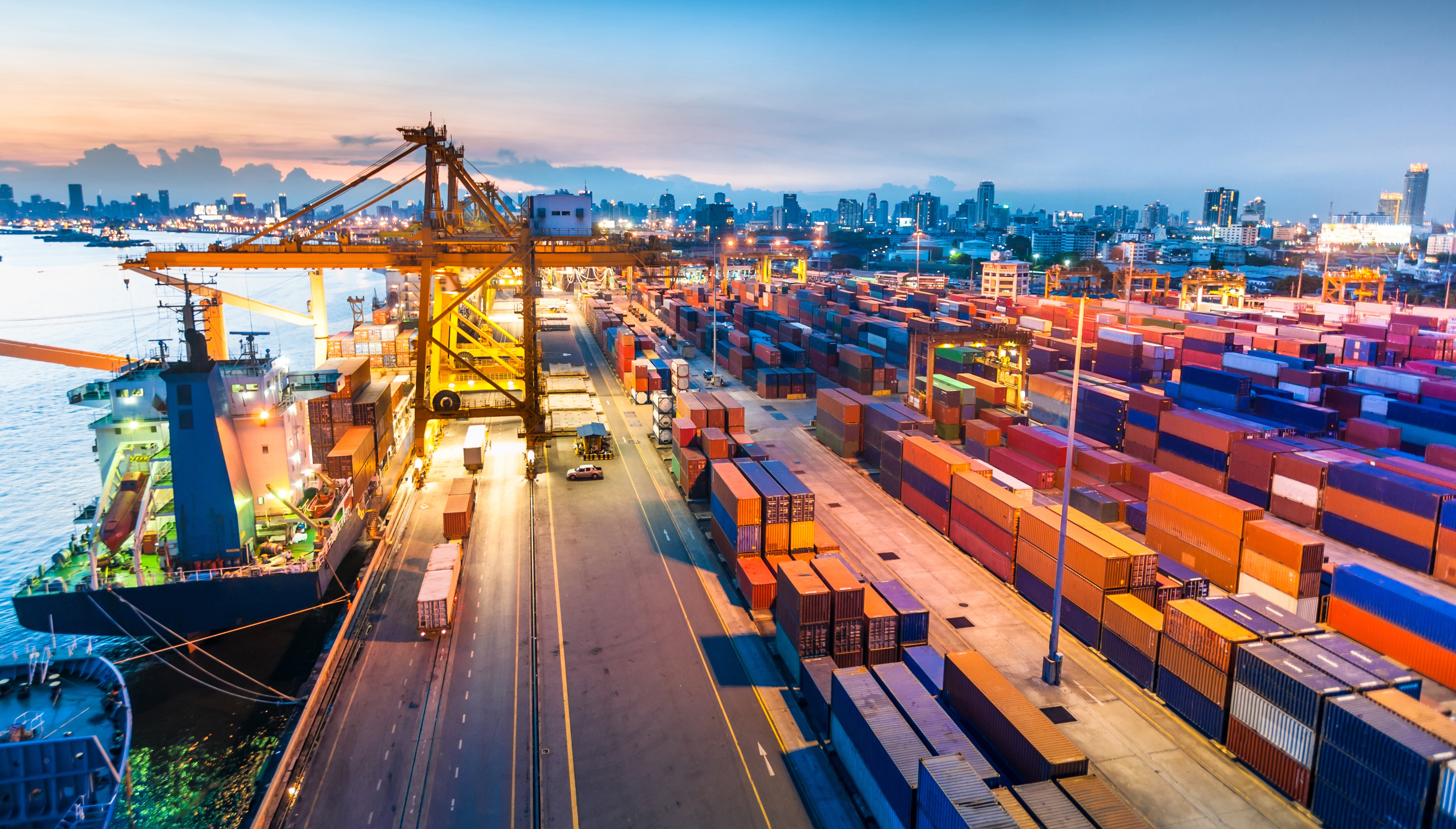 city-warehouse-space-free-trade-zone